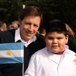 Jaime Méndez en jura a la bandera de chicos Sanmiguelinos