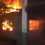 Escuelas de Moreno incendiadas