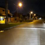 Colocación de nuevas luminarias en calles de José C Paz