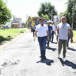 Sujarchuk recorrió el avance de obra de los nuevos asfaltos de Garín