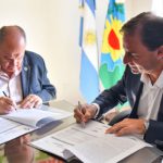 Sujarchuk y la firma de convenio que beneficia a vecinos de Loma Verde