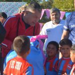 Festa junto a los más pequeños que practican fútbol en Moreno