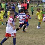Las escuelas de baby fútbol de Tigre recibieron equipos deportivos