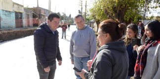 Leo Nardini supervisó la pavimentación de la calle José María Márquez