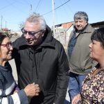 Julio Zamora recibió el afecto de los vecinos en una nueva recorrida barrial