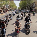 Desfile de motos en San Miguel