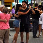 Primera “Tarde-Noche de Tango” en la peatonal de Grand Bourg