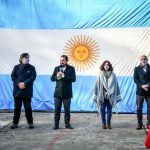 Sujarchuk encabezó el emotivo acto de promesa a la bandera