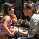 Malena Galmarini recorrió junto a Fernanda Miño obras de agua y electricidad en el barrio San Lorenzo, en Tigre