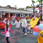 Julio Zamora inauguró los nuevos juegos del Jardín N° 907 «Granaderos de San Martín» de General Pacheco