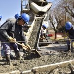 Noe Correa visitó el avance de obra de la calle Remedios de Escalada