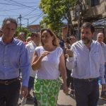 Galmarini, Katopodis y Moreira firmaron una acuerdo para llevar agua potable al 100% del barrio La Rana, de San Martín
