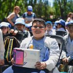 Malena Galmarini y Claudio Ambrosini entregaron 1300 tablets a las escuelas primarias y secundarias del Delta de Tigre