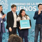 Kicillof, Nardini y Correa entregaron la netbook número 100.000 del Programa «Conectar Igualdad»