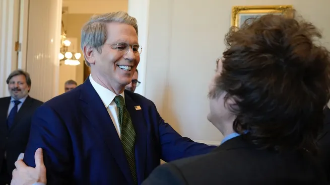 milei-scott-bessentjpg