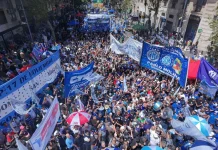 La CGT convoca a una masiva movilización a Plaza de Mayo el 30 de abril y profundiza la tensión con el gobierno de Milei