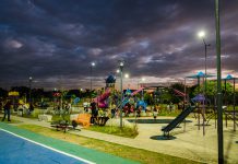 Renovación de plazas en Tres de Febrero